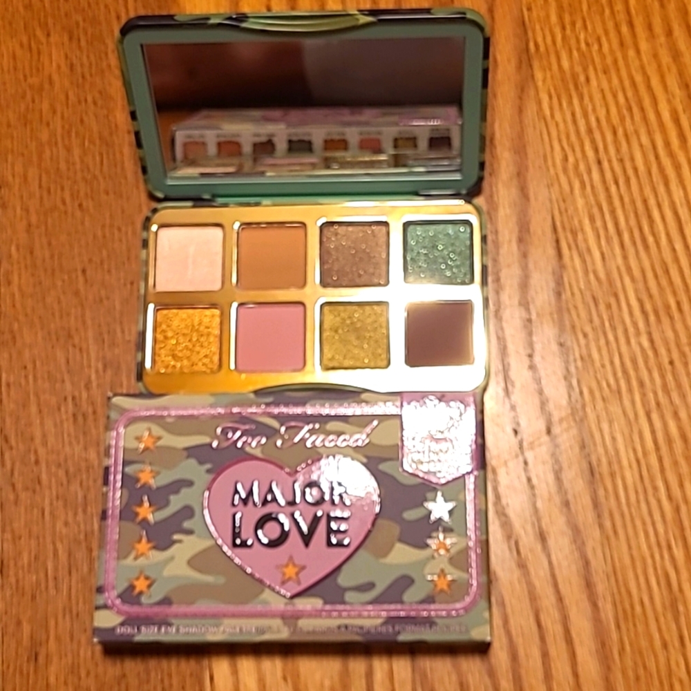 TOO FACED MAJOR LOVE PALETTE